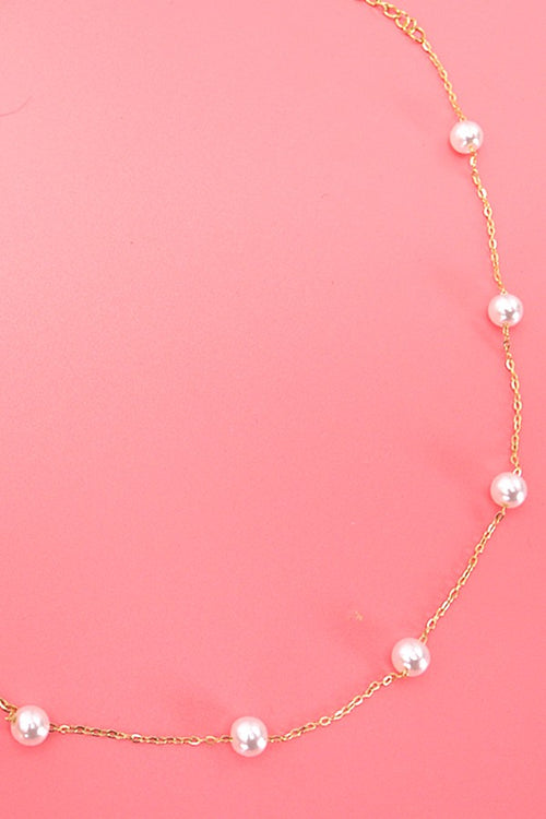 pearl beaded necklace
