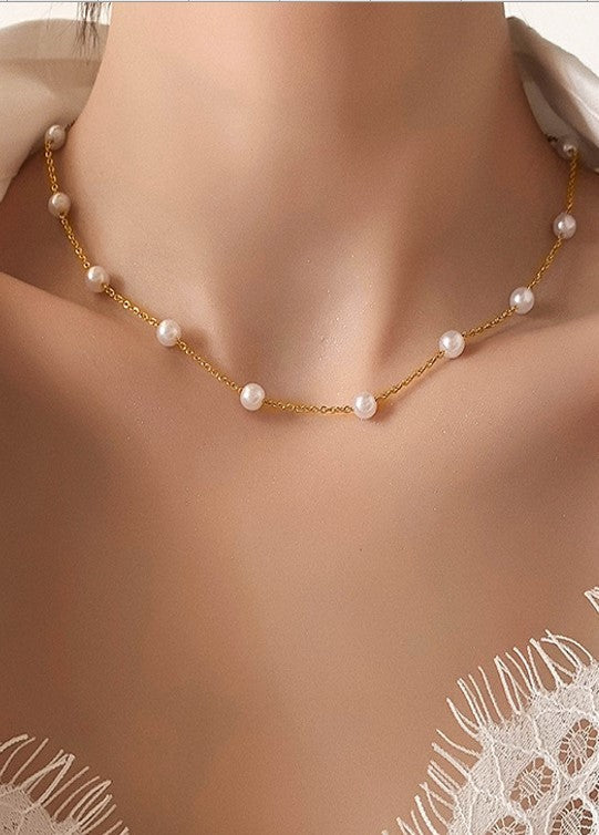 pearl beaded necklace