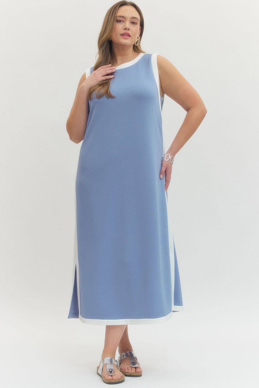 Women's plus size light blue athleisure midi dress