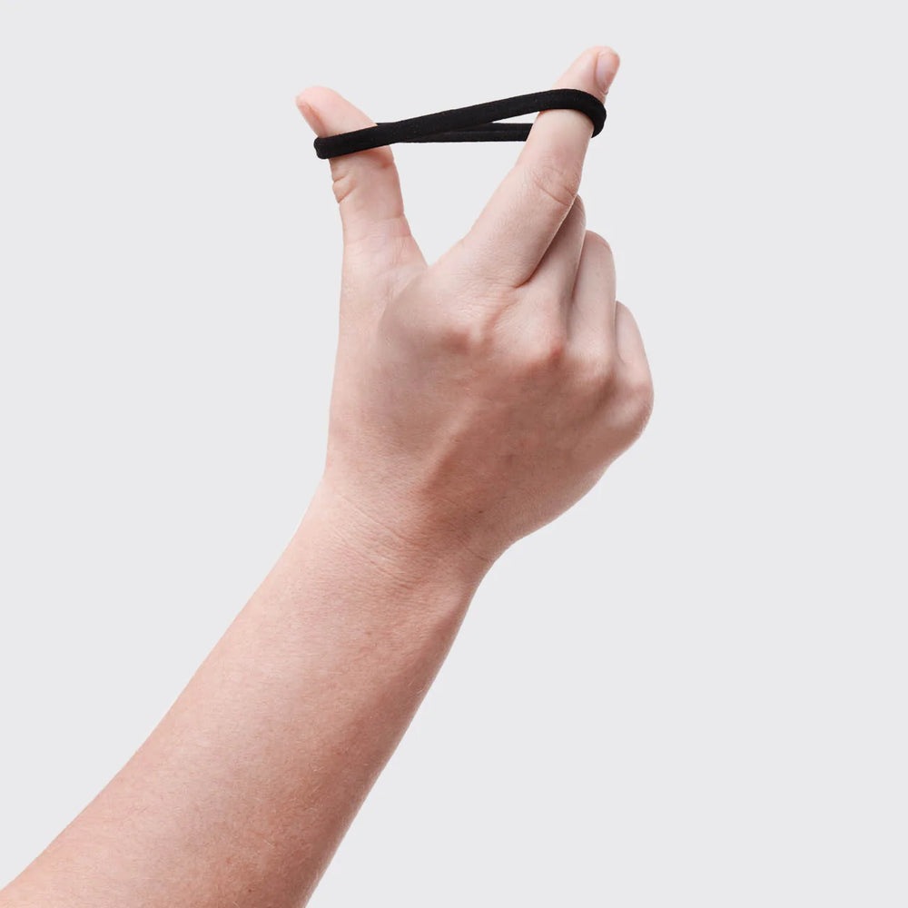 Kitsch seamless nylon black hair ties