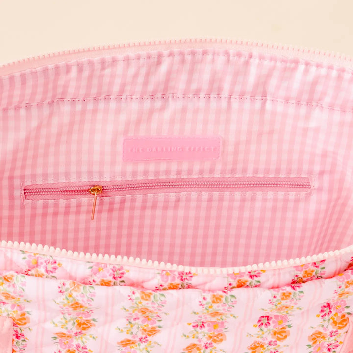 the darling effect quilted floral tote bag