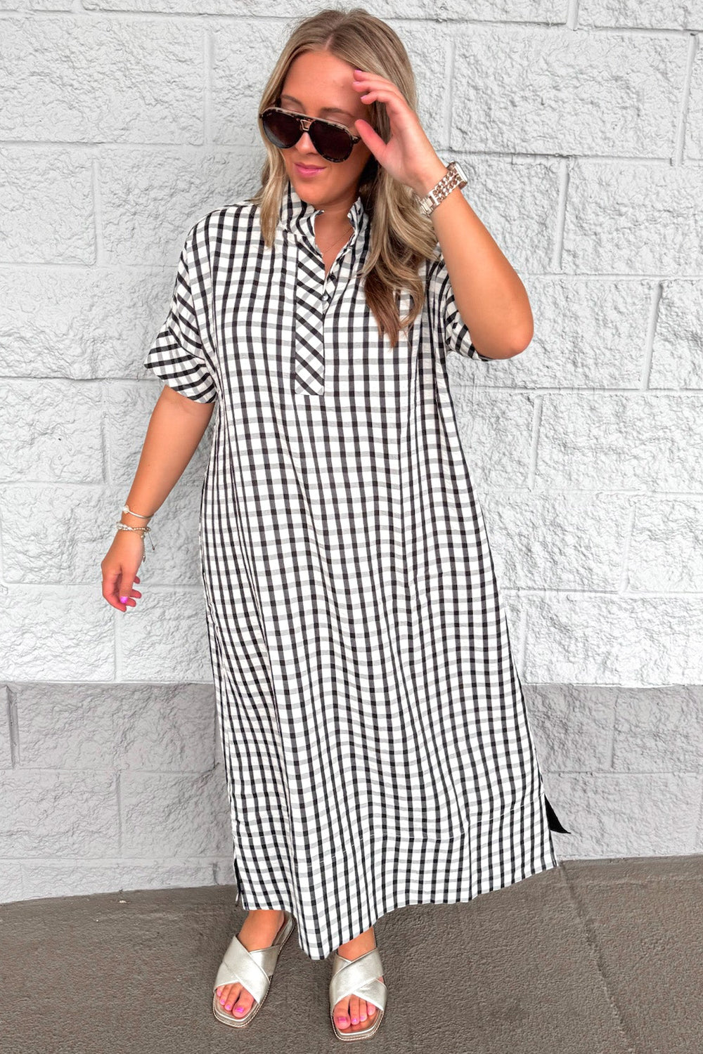 black and cream gingham checkered print cuffed short sleeve relaxed silhouette midi dress
