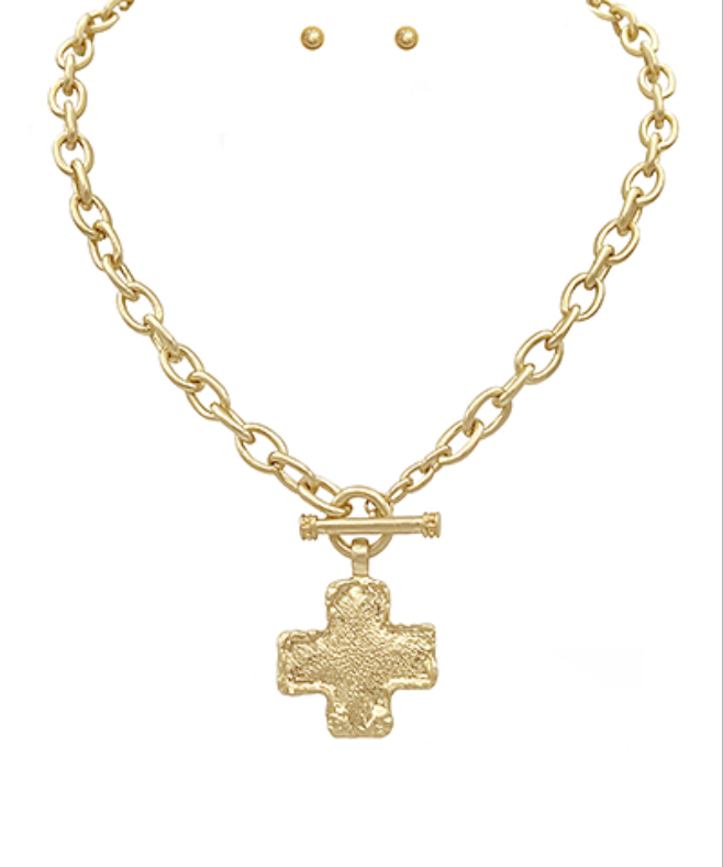 lisa cross textured gold chain necklace