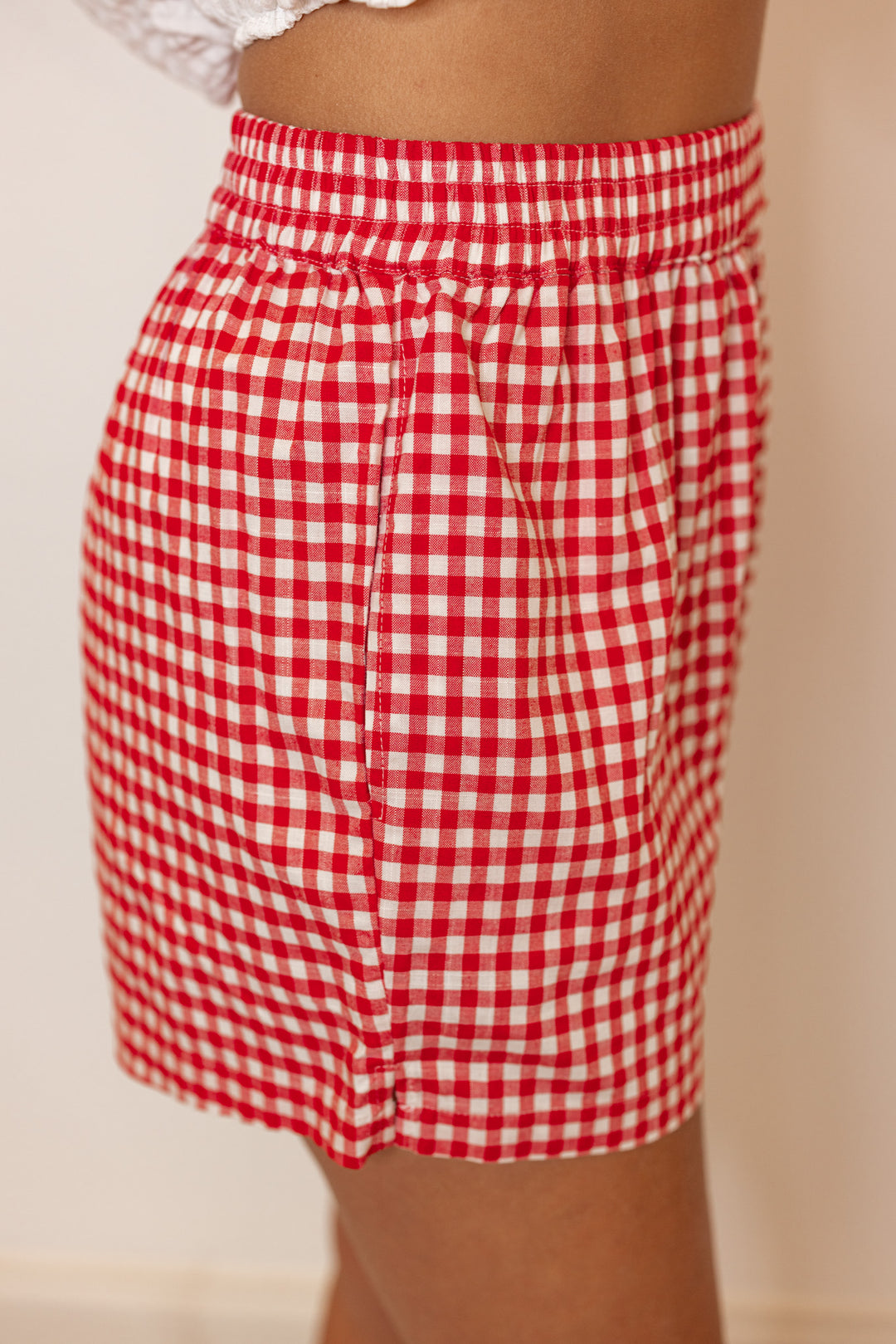 red white gingham stretch waist shorts