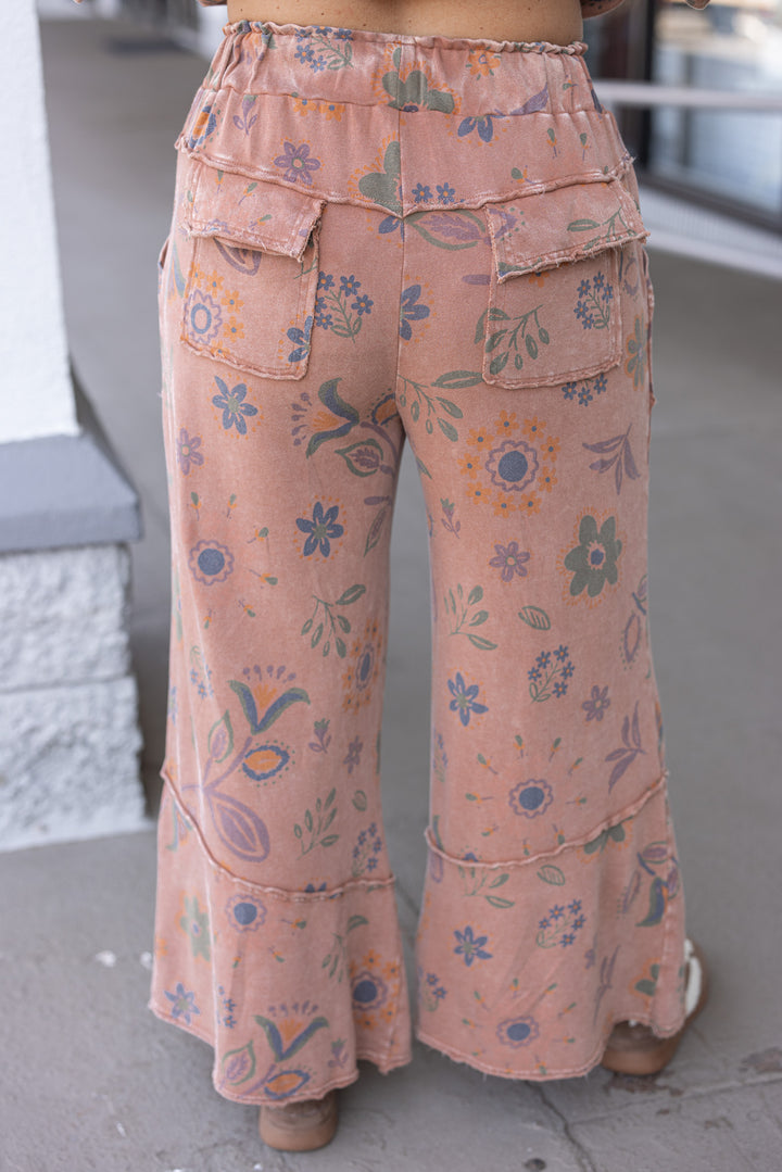 Women's mineral washed mocha mousse floral print french terry knit pants by Easel showing up close back view