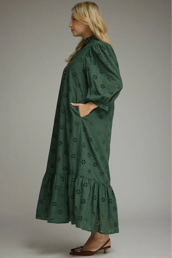 entro plus size hunter eyelet maxi dress
