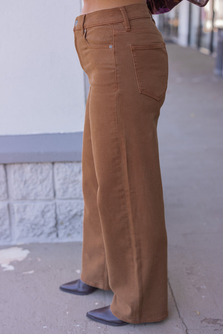Hidden Jeans Logan high rise Dad jeans in light brown tawny wash showing side view