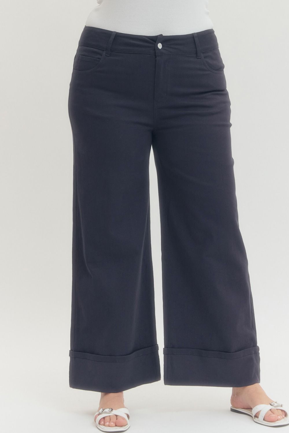 Women's navy twill denim cropped ankle pants by Entro in plus