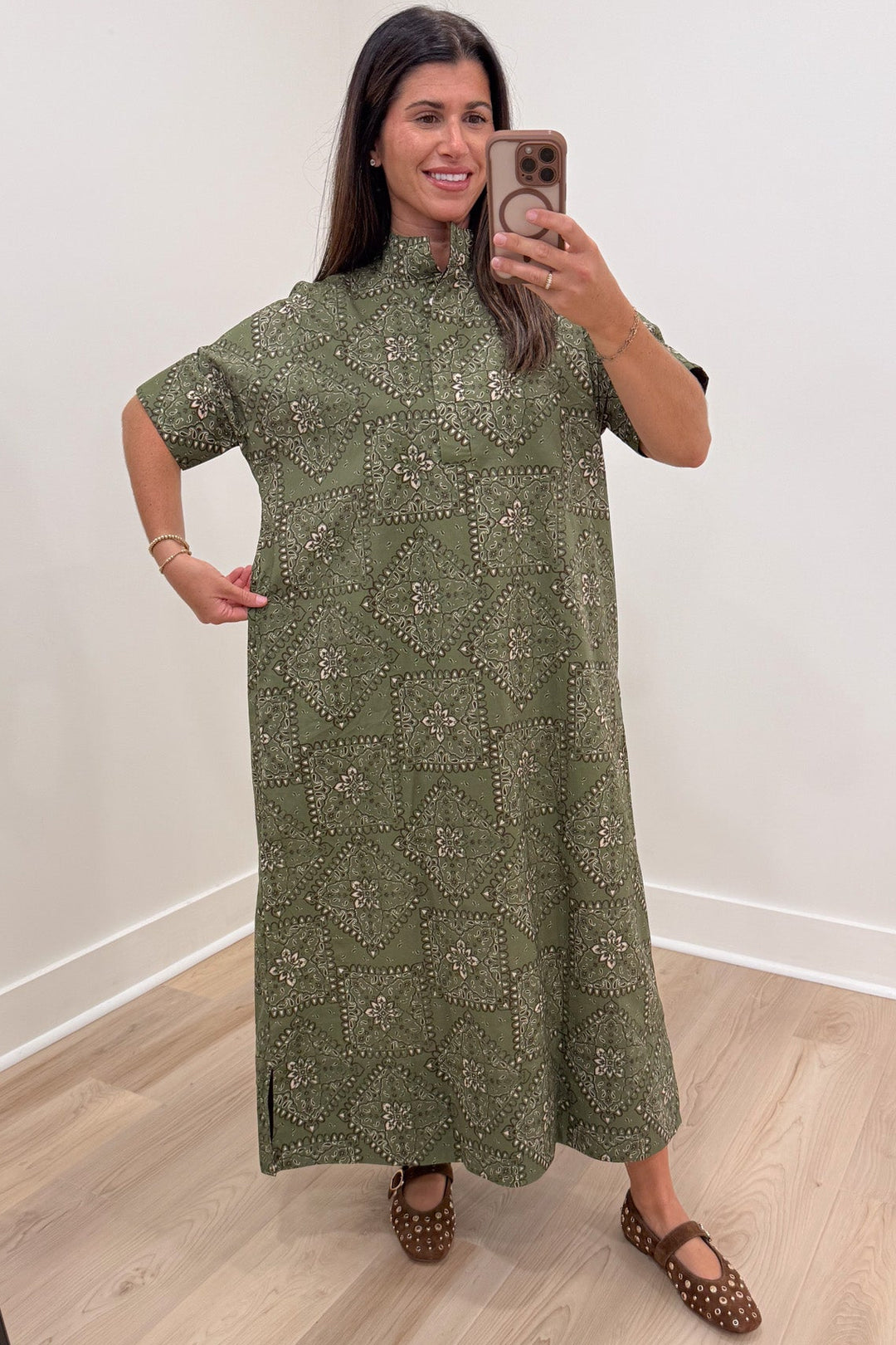 olive green with white bandana print short sleeve relaxed silhouette poplin cotton maxi dress
