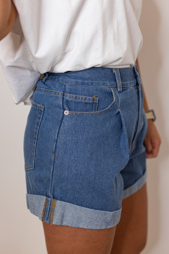 entro cuffed hem denim shorts